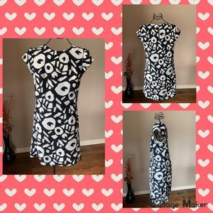 ⬇️❤️EUC Loft Dress with Pockets